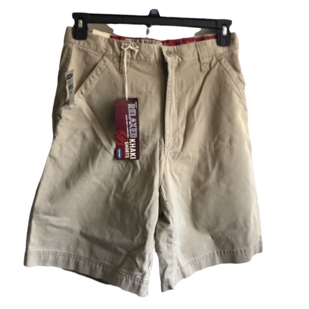 NWT Old Navy 100% Cotton Khakis  Shorts. W30